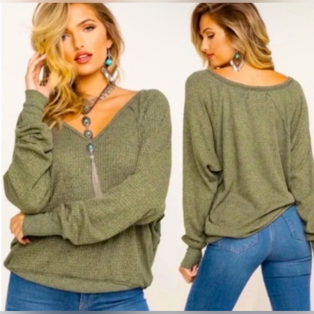 NWT Free People Santa Clara Long
Sleeve Thermal Knit Top in Ferngully XS